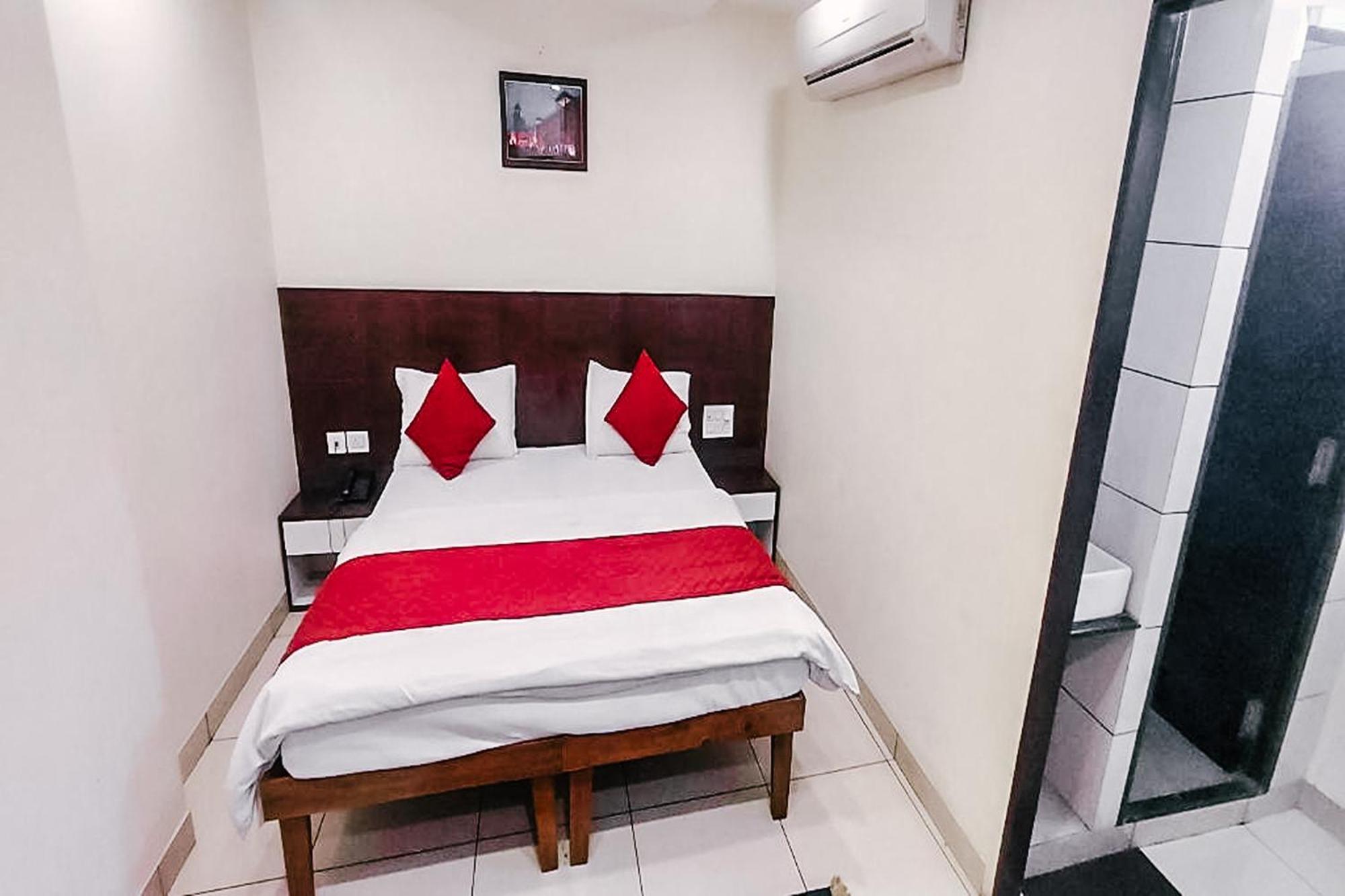 Hotel Rashika Palace Τζαϊπούρ Εξωτερικό φωτογραφία