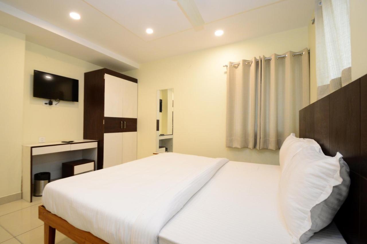 Hotel Rashika Palace Τζαϊπούρ Εξωτερικό φωτογραφία
